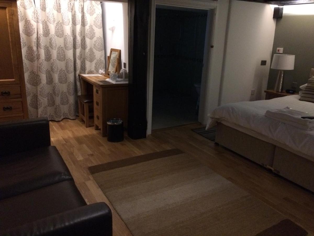 Burcott Mill Guesthouse Wells Εξωτερικό φωτογραφία